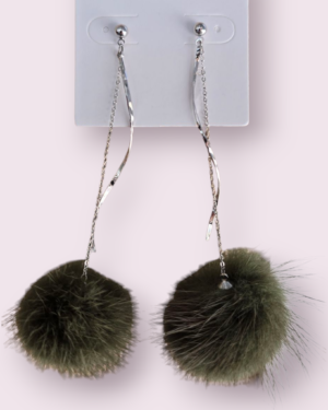 PENDIENTE LARGO POMPON VERDE